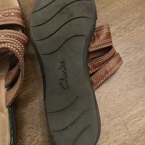 Clarks leather sandals